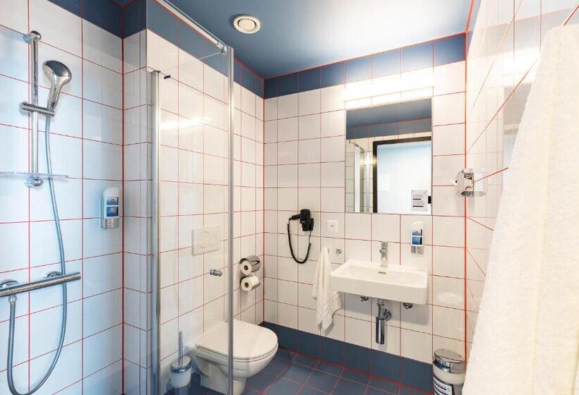 Номер Стандарт, Meininger Hotel Genève Centre Charmilles