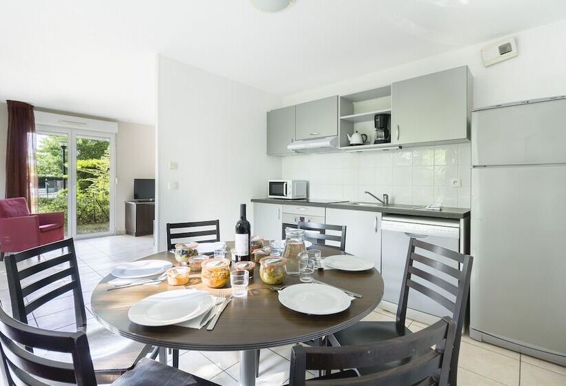 Апартаменты 3 Спальни, Garden & City Lyon   Marcy