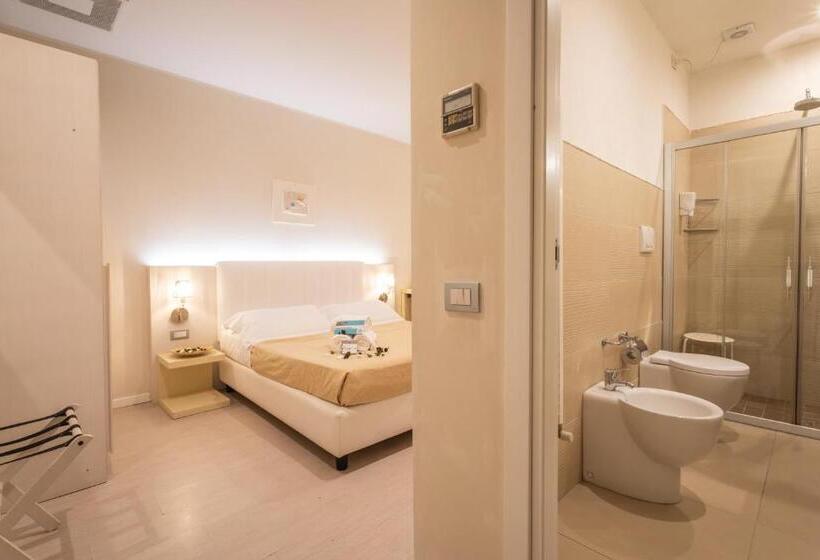 اتاق استاندارد با دسترسی به اسپا, Ferretti Beach