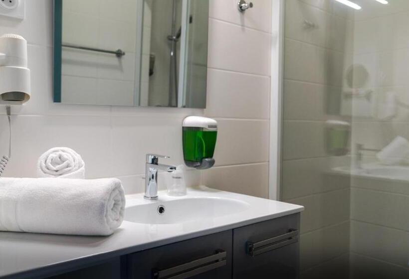 Номер Superior, The Originals City, Hôtel Armen Le Triton, Roscoff