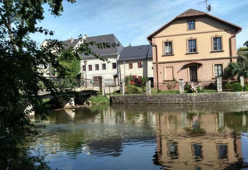 标准间, Měšťanský Dům   Kulturní Památka Mlýnská 119