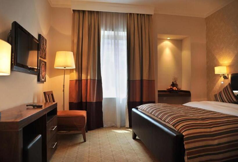 سوئیت مدیریتی 2 خوابه, Staybridge Suites & Apartments   Citystars, An Ihg