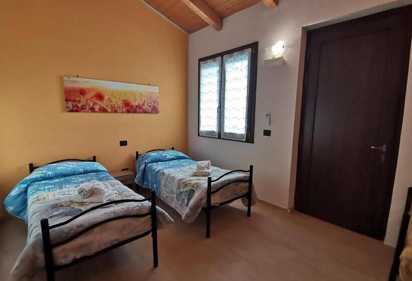 Номер Стандарт Трехместный, B&b La Dea Lumaca