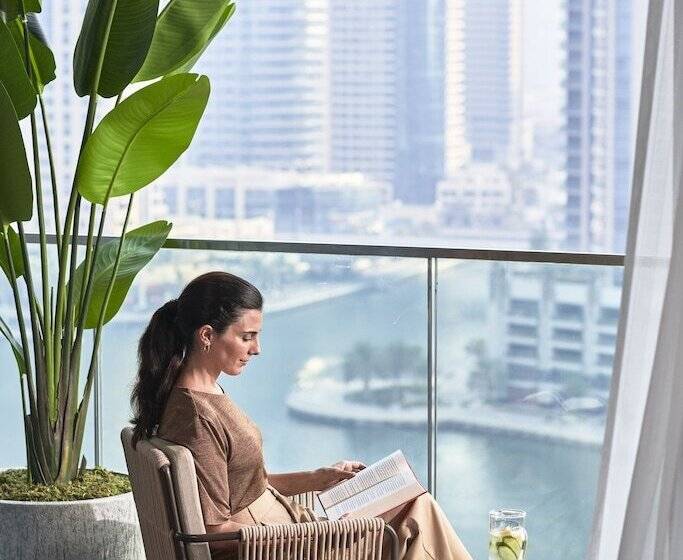 Люкс Premium 2 Спальни, Jumeirah Living Marina Gate Dubai