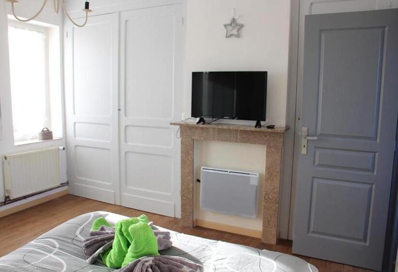 Семейный Номер, Ferme Du Pre Vert   Chambres D Hôtes B&b