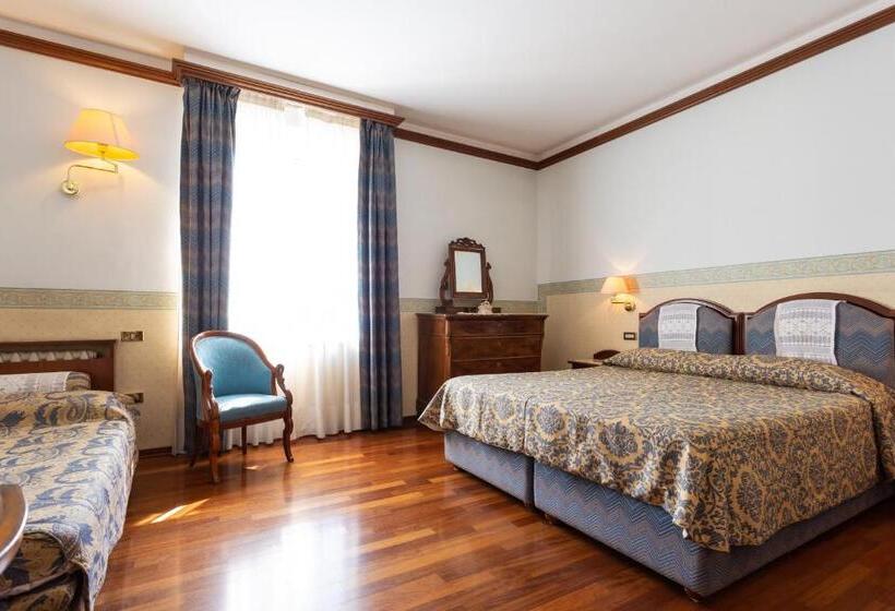 4인용 스탠다드 룸, Albergo Il Cacciatore