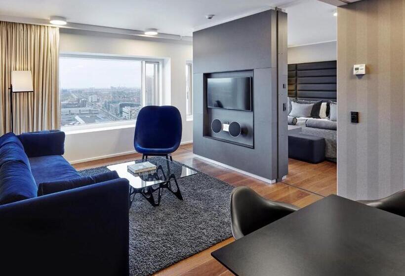 스위트 킹사이즈 침대, Crowne Plaza Copenhagen Towers, An Ihg