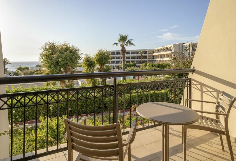 Семейный Номер, Sol Cosmopolitan Rhodes