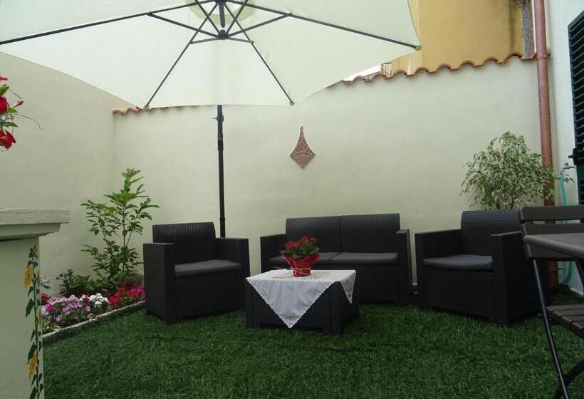 キングサイズベッドのスタンダードルーム, B&b Alòs