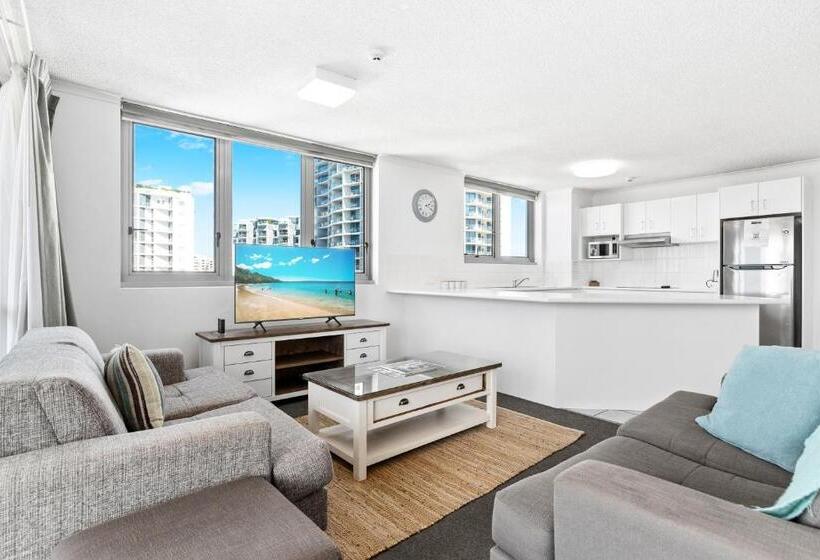 Апартаменты 3 Спальни Вид на Море, Northwind Beachfront Apartments