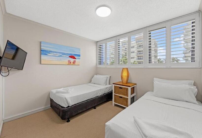 Апартаменты 2 спальни Вид на Бассейн, Northwind Beachfront Apartments