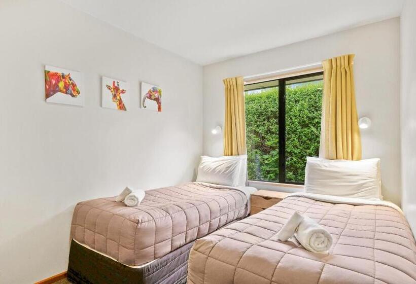 شقة غرفتين, Alpine Garden Motel