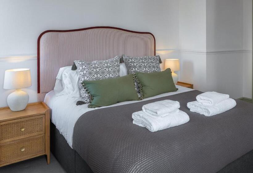 Номер Стандарт, The Railway Hotel Worthing