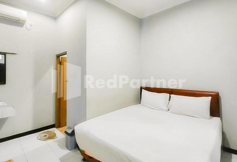 Номер Стандарт, Indah Savana Hotel Mitra Reddoorz