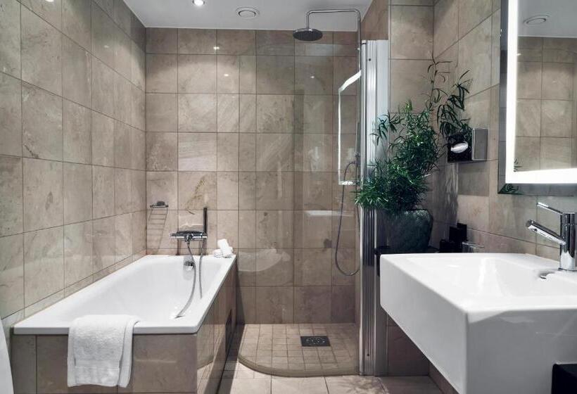 Президентский Люкс, Elite Hotel Marina Tower, Spa & Resort
