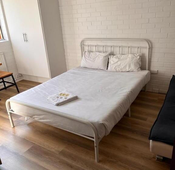 스탠다드 스튜디오 더블 침대, H & D Apartments