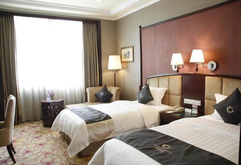 Номер Superior, The Royal Marina Plaza Hotel Guangzhou
