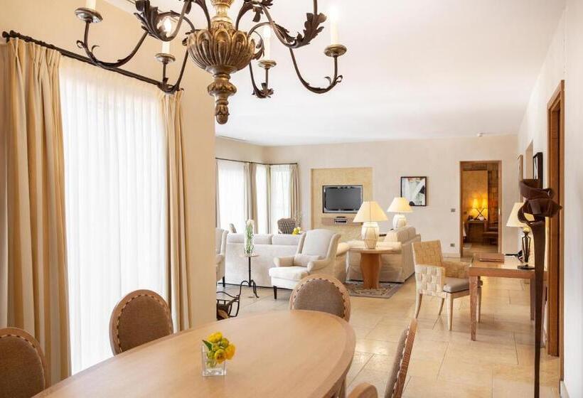 Вилла 2 Спальни с Гидромассажем, Terre Blanche Hotel Spa Golf Resort