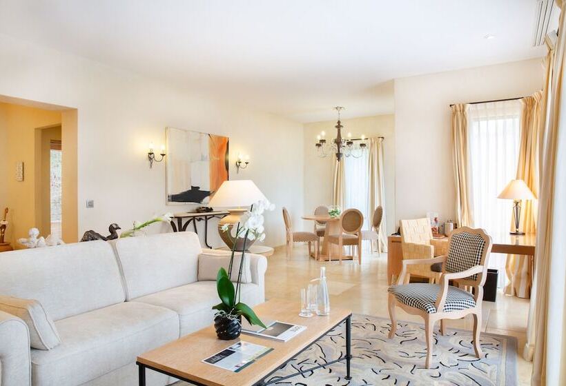 Вилла 1 Спальня, Terre Blanche Hotel Spa Golf Resort