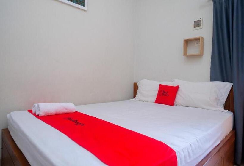 Номер Стандарт, Reddoorz Syariah Near Pascasarjana Ugm 3