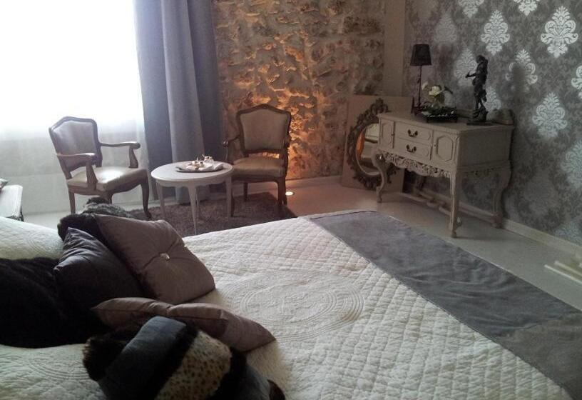 Номер Комфорт, Au Paradis Cathare