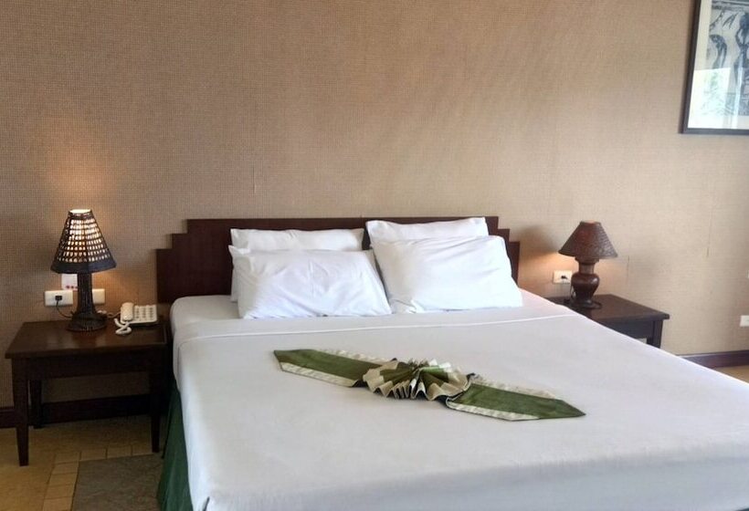 Номер Deluxe Вид на Море, Golden Pine Beach Resort