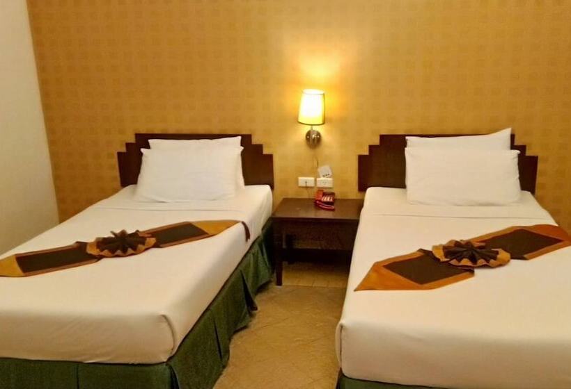 Номер Deluxe Вид на Море, Golden Pine Beach Resort