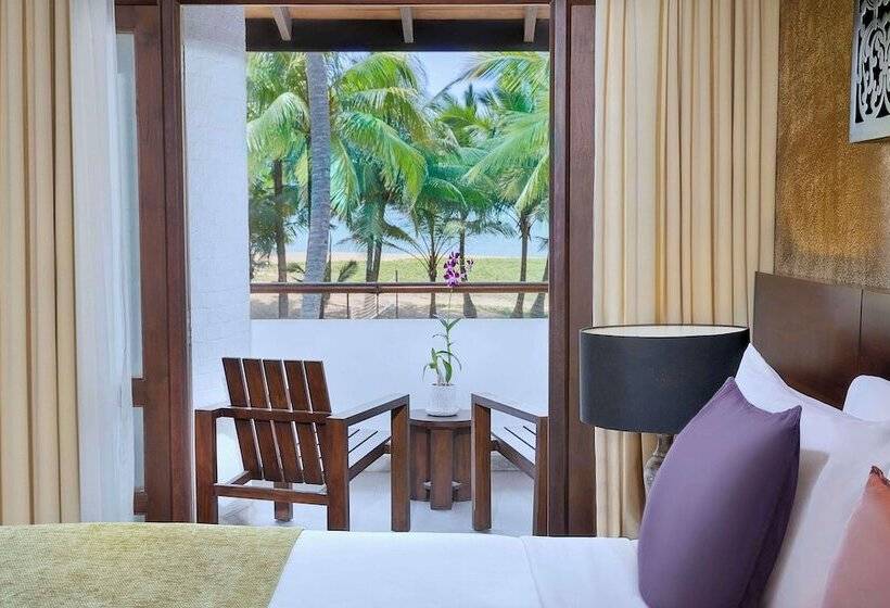 Номер Стандарт Вид на Море, Avani Kalutara Resort