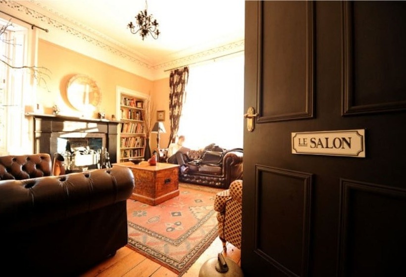 Camera Classica, Yann's At Glenearn House