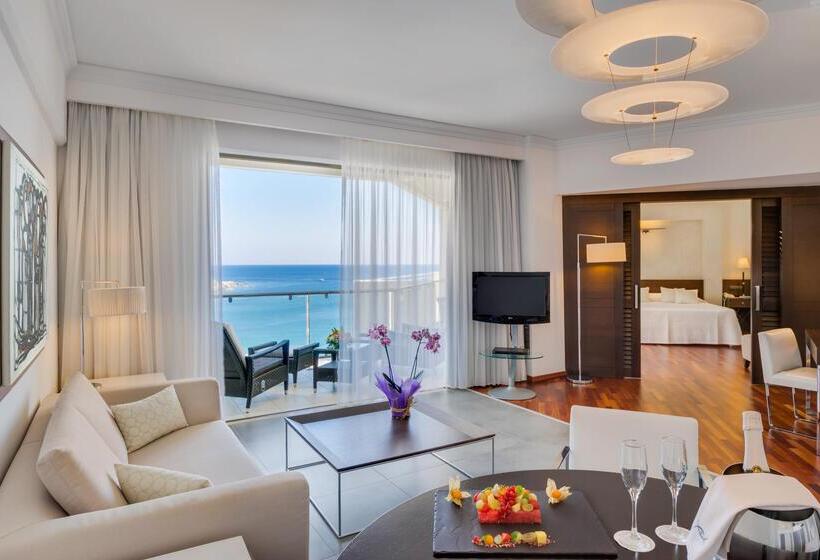 سوئیت کلوب با چشم‌انداز دریا, Elysium Resort & Spa