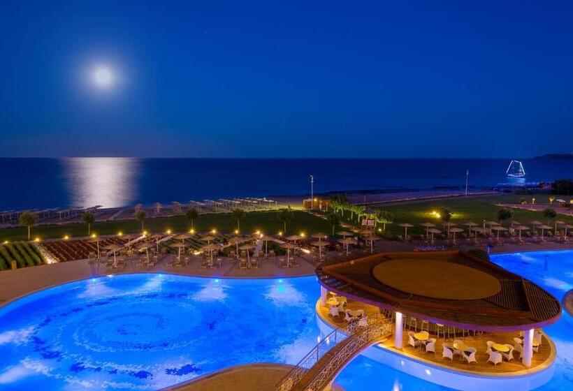 سوئیت پرزیدنت, Elysium Resort & Spa