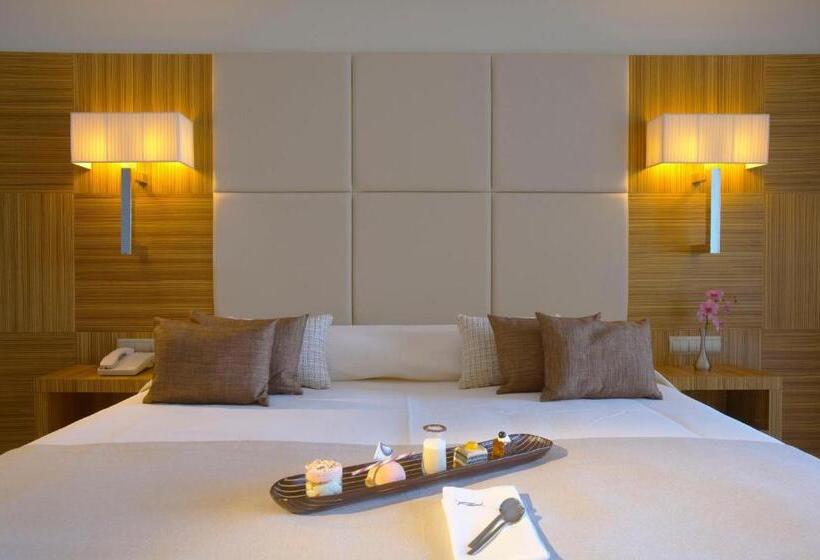 اتاق اقتصادی داخلی, Elysium Resort & Spa