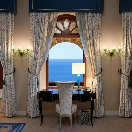 스위트, The Leela Kovalam, A Raviz