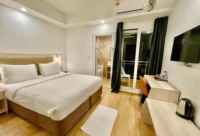 اتاق سوپریور با چشم‌انداز شهر, Icom Marina Sea View