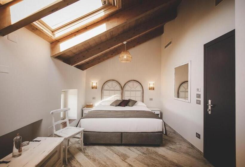 Стандартный Номер Кровать Кинг, Relais Almaranto