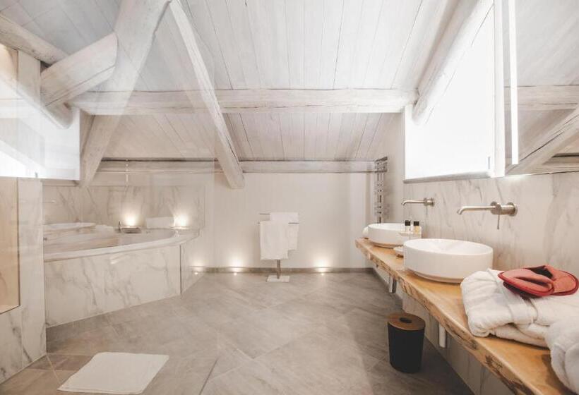 Люкс Кровать Кинг, Relais Almaranto