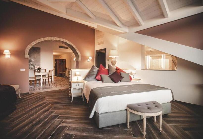 Люкс Кровать Кинг, Relais Almaranto
