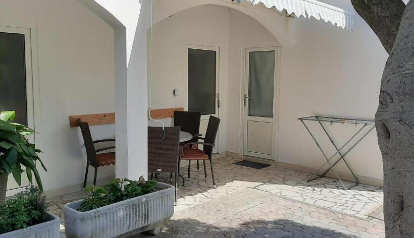 آپارتمان 1 خوابه, Rooms & Apartments Kaurloto