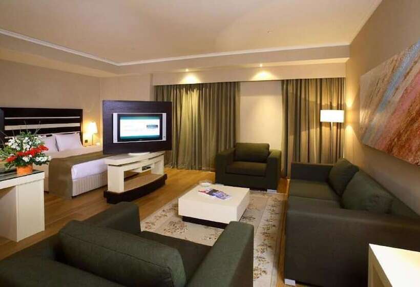 سوییت جونیور, Sundance Istanbul
