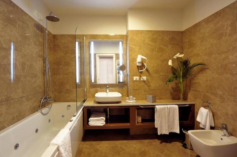 Номер Deluxe, Palazzo San Lorenzo & Spa