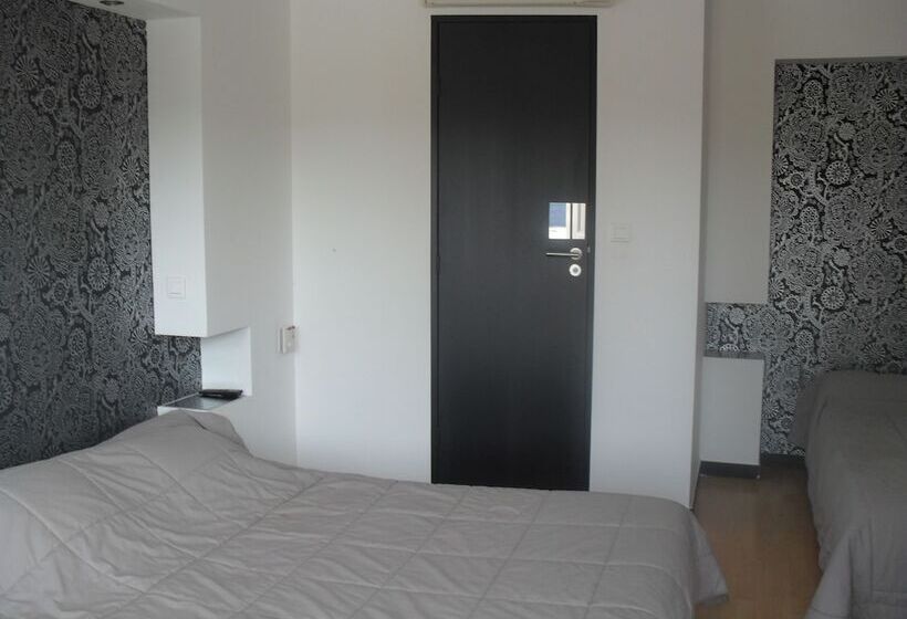 Четырехместный Номер Стандарт, Hôtel Evan