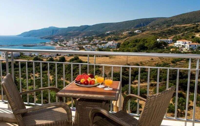 اتاق استاندارد با چشم‌انداز دریا, Kythea Resort