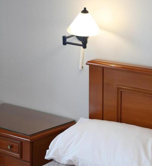 标准单人间, Aigli Hotel Syros