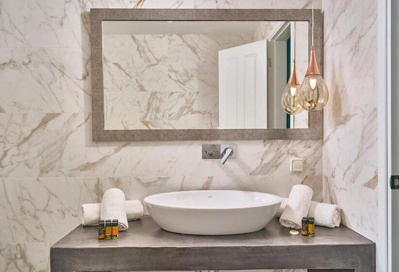 Вилла 3 Спальни, Arte & Mare Elia Luxury Suites And Villas