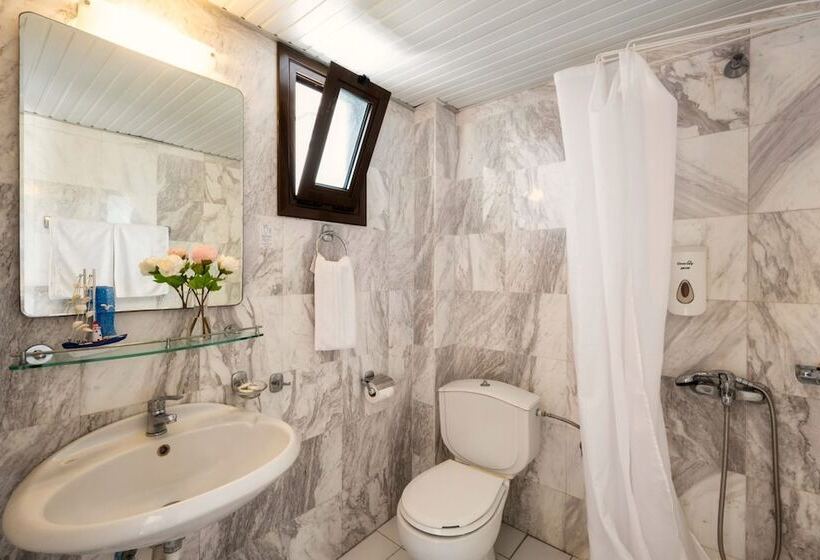 Семейные Апартаменты, Chrousso Village