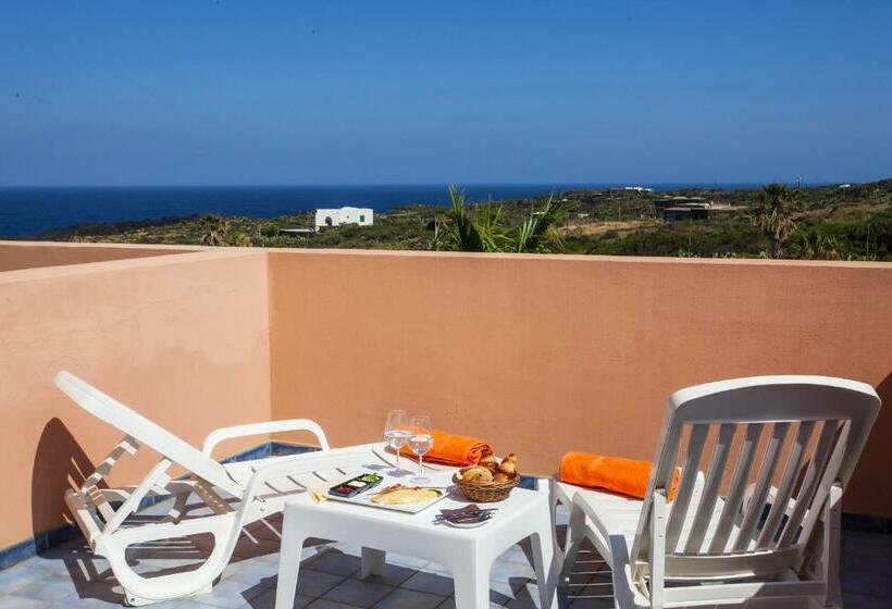 주니어 스위트, Suvaki Resort