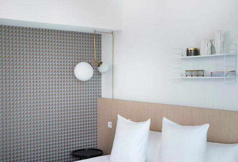 اتاق استاندارد چهار تخته, Best Western Plus Hotel Les Rives Du Ter
