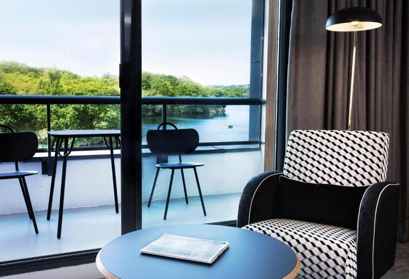 اتاق لوکس با چشم‌انداز دریاچه, Best Western Plus Hotel Les Rives Du Ter