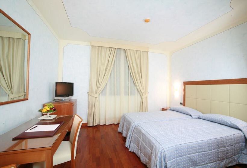 Номер Стандарт Индивидуальный, Grand Hotel Del Parco   Bergamo Airport