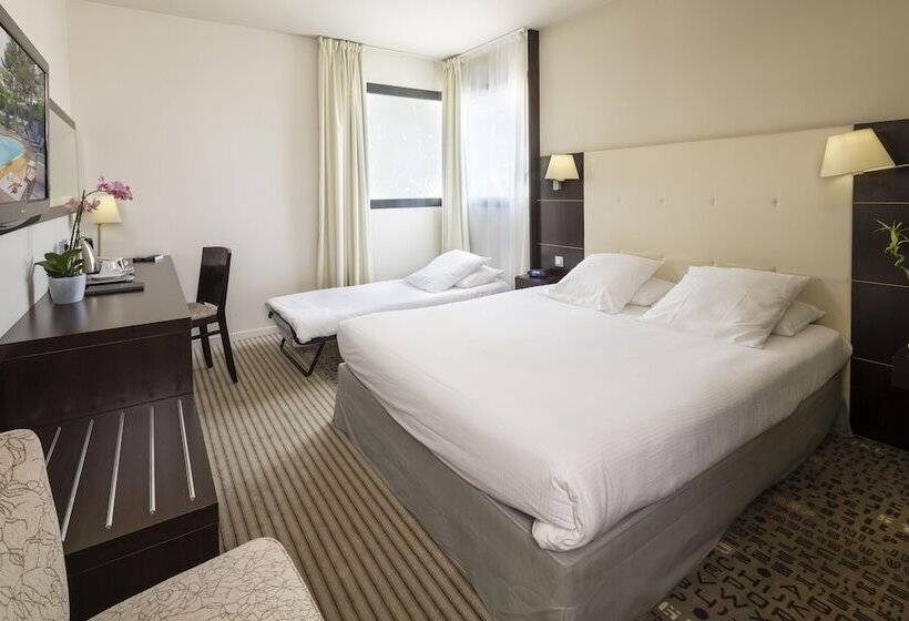 Семейный Номер, Mercure Aix En Provence La Duranne Gare Tgv